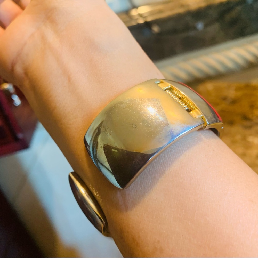 Vintage Chico’s quartz watch bracelet - Picture 2 of 4